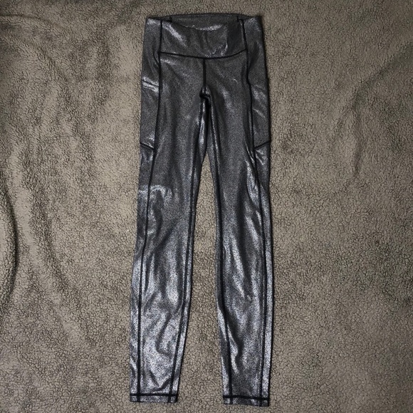 Lululemon Speed Up Tight *Foil 28" Size 2 - Picture 2 of 9